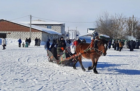  Яркое празднование Масленицы в р.п. Исса