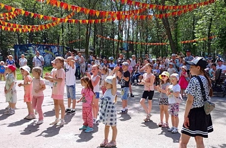 1 июня, в Международный день защиты детей, стартовала масштабная летняя кампания «Пензенское лето» 1 июня, в Международный день защиты детей, стартовала масштабная летняя кампания «Пензенское лето»