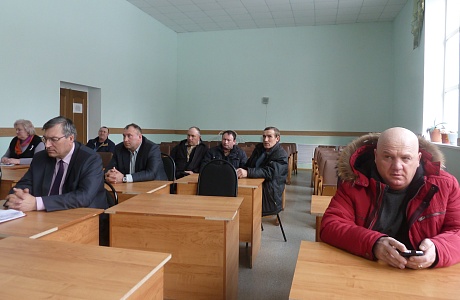 Обучающий семинар для представителей иссинского бизнеса проведен по вопросу налоговых льгот и налоговых каникул Обучающий семинар для представителей иссинского бизнеса проведен по вопросу налоговых льгот и налоговых каникул