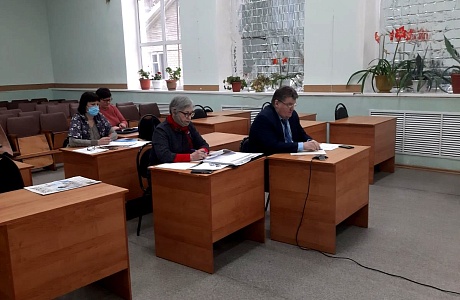 Должностные лица администрации Иссинского района приняли участие в заседании межведомственной группы в режиме ВКС