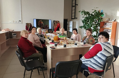 Посиделки «Уныние-не наш удел» в СДК с. Каменный Брод