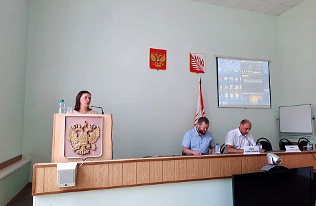 В Иссинском районе прошла очередная сессия Собрания представителей
