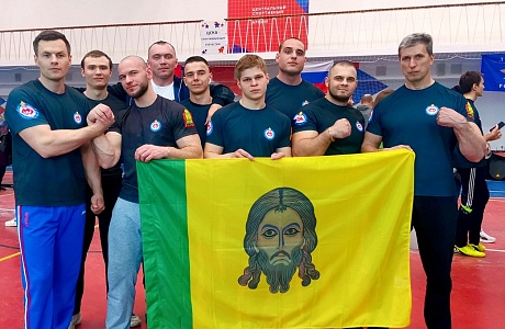 Иссинские спортсмены выступили на Всероссийском мастерском турнире по армрестлингу