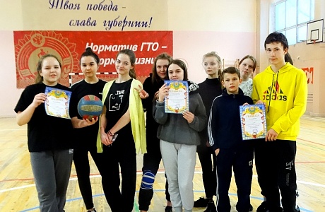 В Иссе состоялся турнир по волейболу, посвященный Всемирному дню гражданской обороны