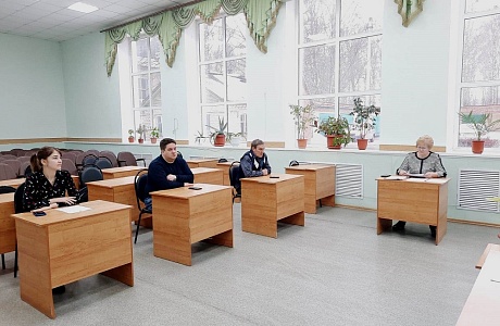 В администрации Иссинского района состоялось заседание комиссии по бюджетной, налоговой и экономической политике В администрации Иссинского района состоялось заседание комиссии по бюджетной, налоговой и экономической политике