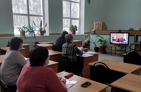 Должностные лица администрации Иссинского района приняли участие в заседании межведомственной группы в режиме ВКС