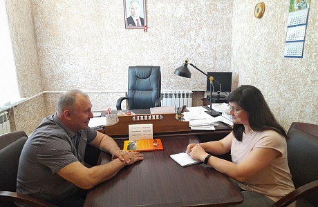 Депутат Собрания представителей Иссинского района Пензенской области Тахир Гафаров провел прием граждан 