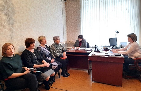 Состоялось заседание комиссии по делам несовершеннолетних и защите их прав