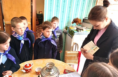 Путешествие в прошлое: второклассники отметили Международный день музеев