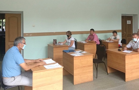 В Иссинском районе состоялось плановое заседание комиссии по подготовке жилищно-коммунального хозяйства, объектов энергетики и социально-культурного назначения к работе в осенне-зимнем периоде 2021-2022 годов