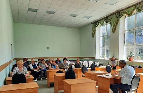 В Иссинском районе состоялось плановое заседание комиссии по подготовке жилищно-коммунального хозяйства, объектов энергетики и социально-культурного назначения к работе в осенне-зимний период 2023-2024 годов