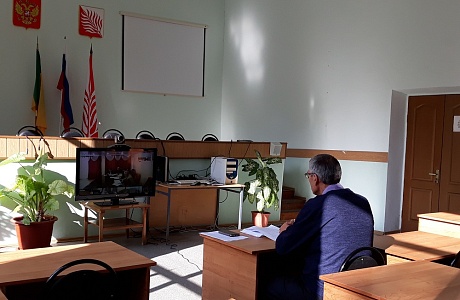 Заместитель главы администрации Иссинского района принял участие в видеоконференции по вопросу обращения с ТКО