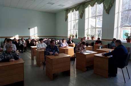Состоялось заседание комиссии по делам несовершеннолетних и защите их прав