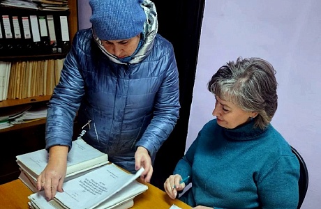 Прием документов за 2019 год от организаций-источников  комплектования в сектор по делам архива администрации  Иссинского района 