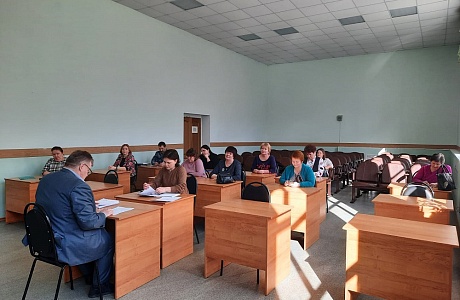 Состоялось заседание комиссии по делам несовершеннолетних и защите их прав