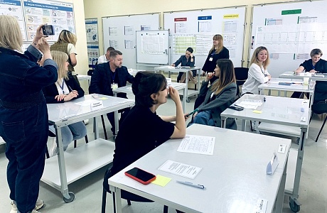 В рамках Недели пензенского предпринимательства тренеры регионального центра компетенций в сфере производительности труда организовали для бизнеса «Фабрику офисных процессов»