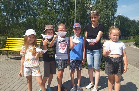 В библиотеках Иссинского района прошла акция «Маленькие жертвы войны» В библиотеках Иссинского района прошла акция «Маленькие жертвы войны»