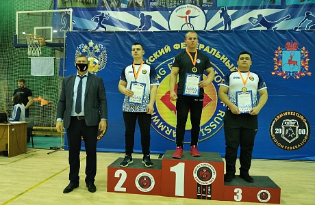 Спортсмены Иссинского района отличились на первенстве и чемпионате Приволжского федерального округа по армрестлингу Спортсмены Иссинского района отличились на первенстве и чемпионате Приволжского федерального округа по армрестлингу