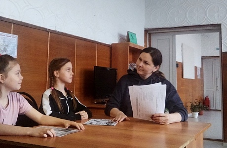 В библиотеке с. Булычево прошла познавательная викторина «Безопасность на воде»