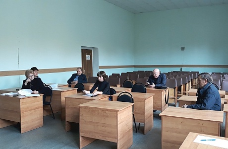 В Иссинском районе прошла комиссия по бюджетной, налоговой и экономической политике при Собрании представителей Иссинского района