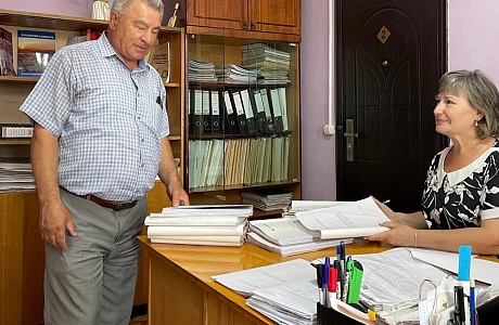 Прием документов от организаций - источников комплектования сектора по делам архива администрации Иссинского района Пензенской области