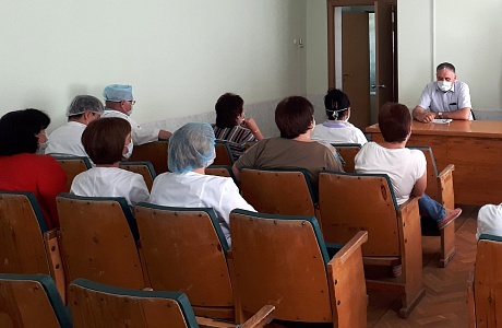 В Иссинском районе проходят встречи с трудовыми коллективами