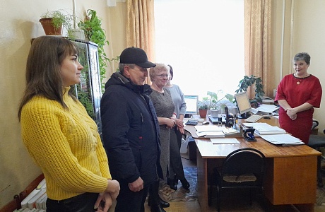 Депутат Собрания представителей Иссинского района Пензенской области Александр Антонов встретился с населением Депутат Собрания представителей Иссинского района Пензенской области Александр Антонов встретился с населением