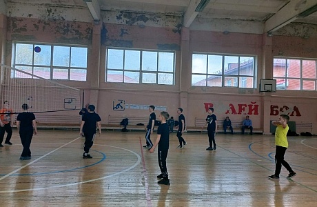 18 апреля на базе ДЮСШ Иссинского района прошли районные соревнования по волейболу