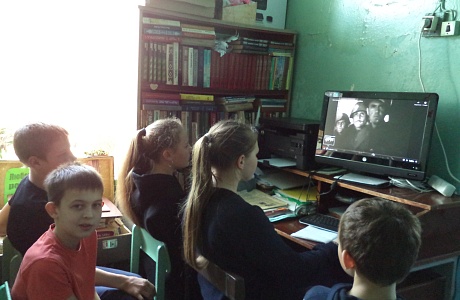 В рамках празднования  Дня Победы дети  посмотрели фильм «Сын полка»