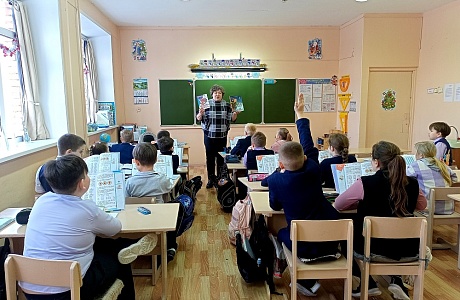 Волшебство зимних сказок: новогодний литературный час