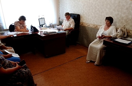 Состоялось заседание комиссии по делам несовершеннолетних и защите их прав Состоялось заседание комиссии по делам несовершеннолетних и защите их прав