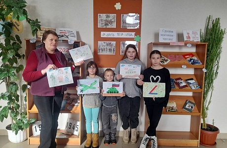 В СДК с. Каменный Брод прошёл конкурс рисунков, «Дети и война» В СДК с. Каменный Брод прошёл конкурс рисунков, «Дети и война»