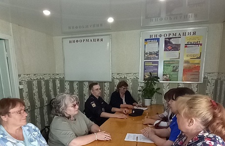 В администрации Знаменско-Пестровского сельсовета состоялось очередное заседание Совета общественности по профилактике правонарушений В администрации Знаменско-Пестровского сельсовета состоялось очередное заседание Совета общественности по профилактике правонарушений