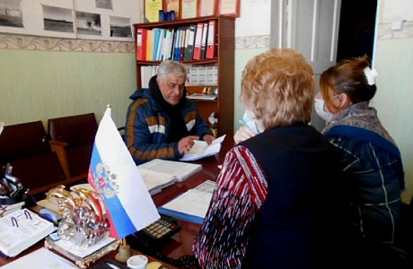 В администрации Уваровского сельсовета состоялось выездное заседание межведомственной комиссия по налогам и сборам