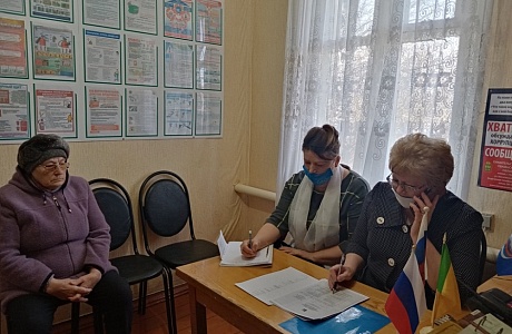 В администрации Соловцовского сельсовета состоялось выездное заседание межведомственной комиссия по налогам и сборам