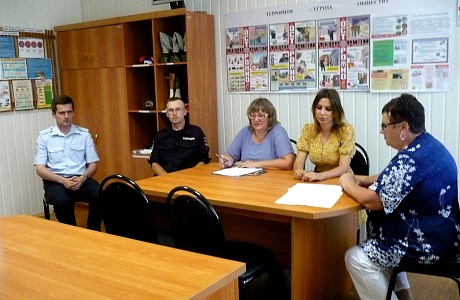 В администрации Булычевского сельсовета Иссинского района  состоялось совместное заседание Совета общественности по профилактике правонарушений 