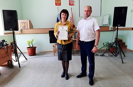 Социальные работники Иссинского района принимали поздравления Социальные работники Иссинского района принимали поздравления