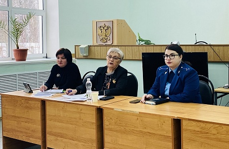 Рабочая группа областной комиссии по делам несовершеннолетних и защите их прав посетила КДН и ЗП Иссинского района Рабочая группа областной комиссии по делам несовершеннолетних и защите их прав посетила КДН и ЗП Иссинского района
