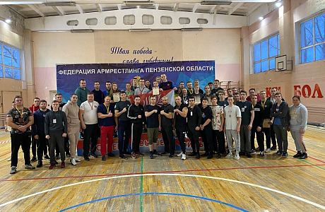 В р.п. Исса на базе спортивной школы состоялся V Межрегиональный турнир Пензенской области по армрестлингу «Новогодний»
