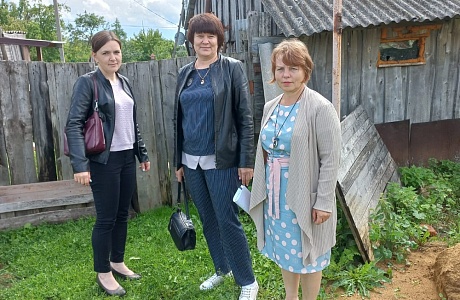 На территории Иссинского района проведен межведомственный профилактический рейд по семьям «группы риска» На территории Иссинского района проведен межведомственный профилактический рейд по семьям «группы риска»