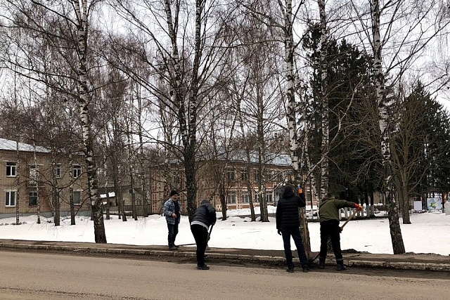 В Иссинском районе объявлен месячник по благоустройству