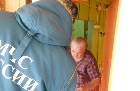 В Иссинском районе проводятся рейды по вопросам соблюдения пожарной и антитеррористической безопасности