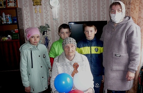 В библиотеке с. Верхняя Салмовка стартовала акция «Без памяти о прошлом нет будущего»