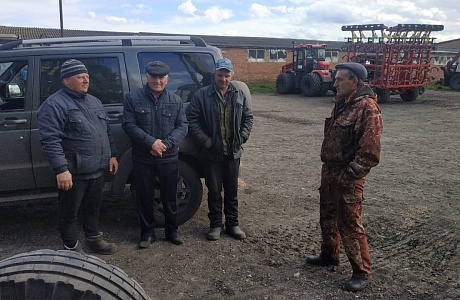 Депутат Собрания представителей Иссинского района Пензенской области Владимир Антонов встретился с населением Депутат Собрания представителей Иссинского района Пензенской области Владимир Антонов встретился с населением
