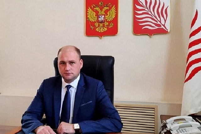 Поздравление главы Иссинского района Пензенской области Николая Аргаткина с Днем учителя